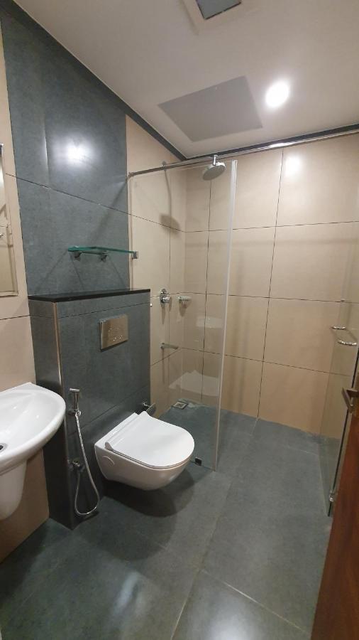 Hotel Woodlark Kattappana 外观 照片